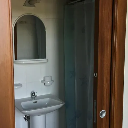 Apartment Ein-zimmer-wohnung Smeralda In Lido By Interhome Tortoreto