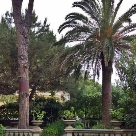 Ein-zimmer-wohnung Smeralda In Lido By Interhome Apartment *