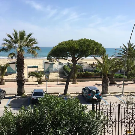 Ein-zimmer-wohnung Smeralda In Lido By Interhome