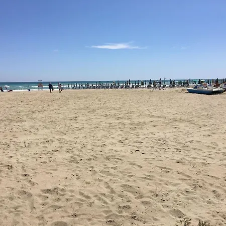 Ein-zimmer-wohnung Smeralda In Lido By Interhome Apartment *