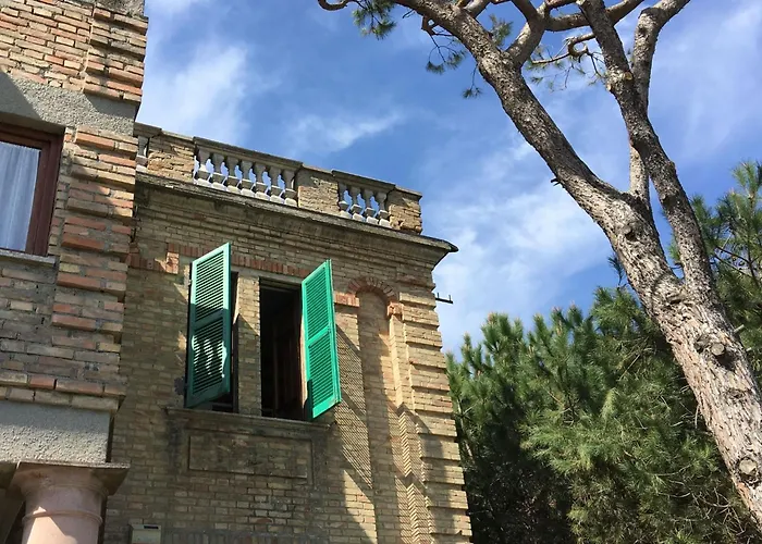 Ein-zimmer-wohnung Smeralda In Lido By Interhome トルトレート