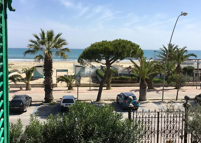 Ein-zimmer-wohnung Smeralda In Lido By Interhome